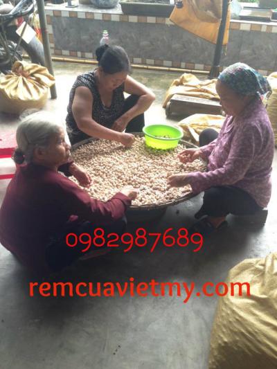 Công đoạn lựa chọn hạt gỗ